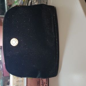 Makeup pouch